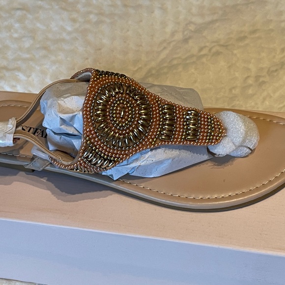 Sandals - Picture 2 of 2